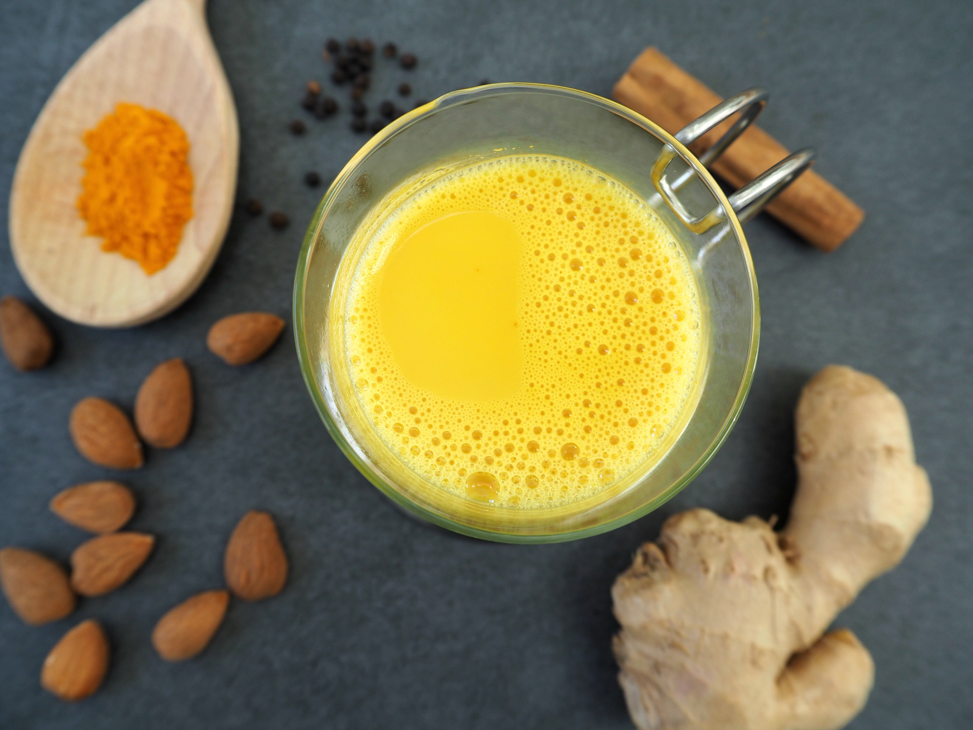 Turmeric tea - Eat Drink Live Well
